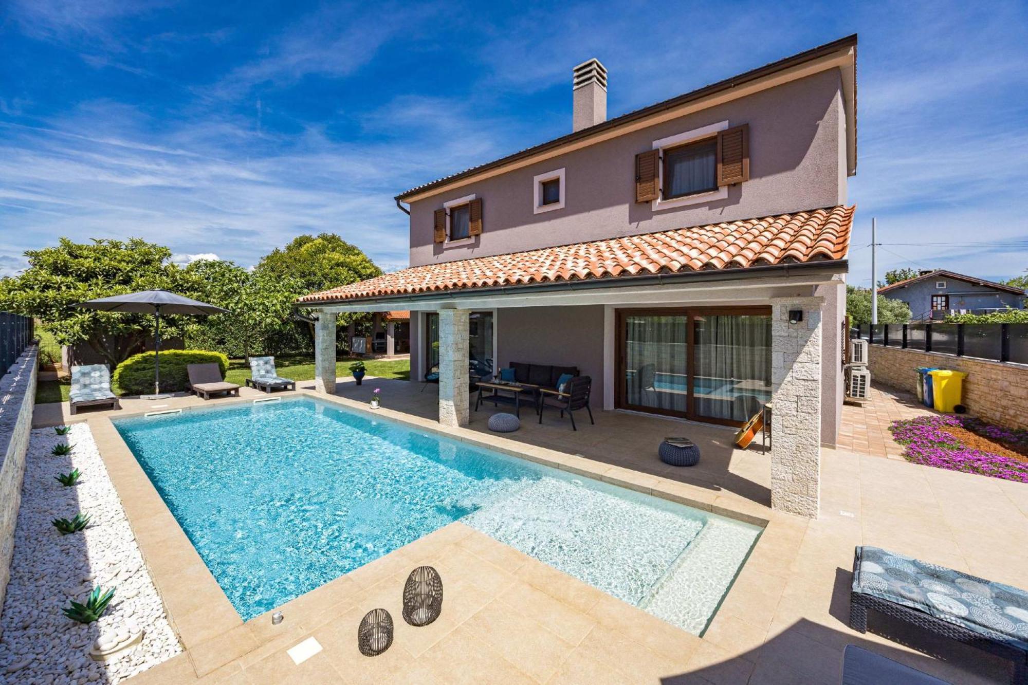 Villa Roma Near Pula For 6 People With Private Pool Jadreski Exterior photo